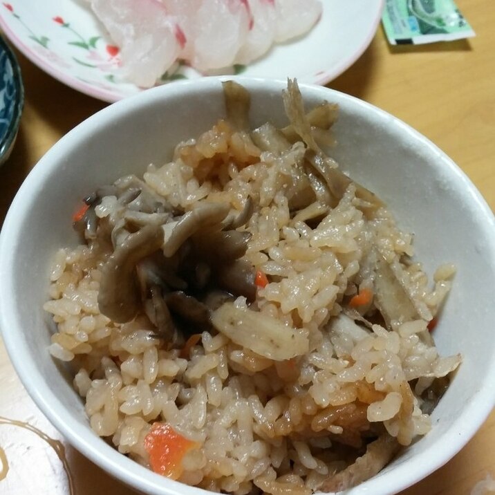 舞茸と鶏肉の炊き込みご飯！